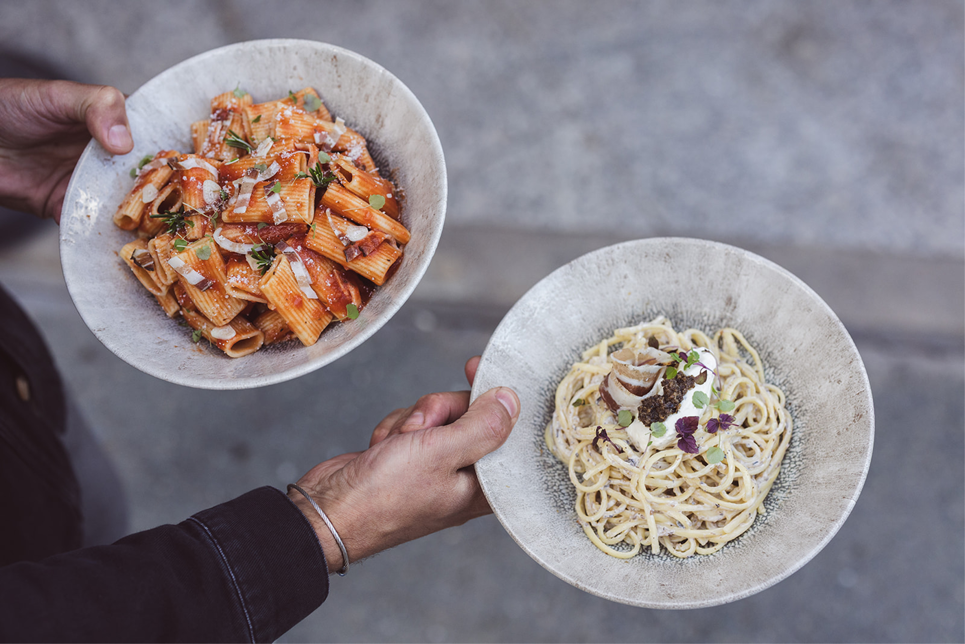 Le restaurant - Restaurant De La Place - restaurant VENACO - restaurant sympa VENACO