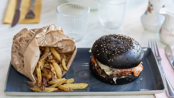 Le restaurant - Restaurant De La Place - restaurant VENACO - Restaurant Vizzavona